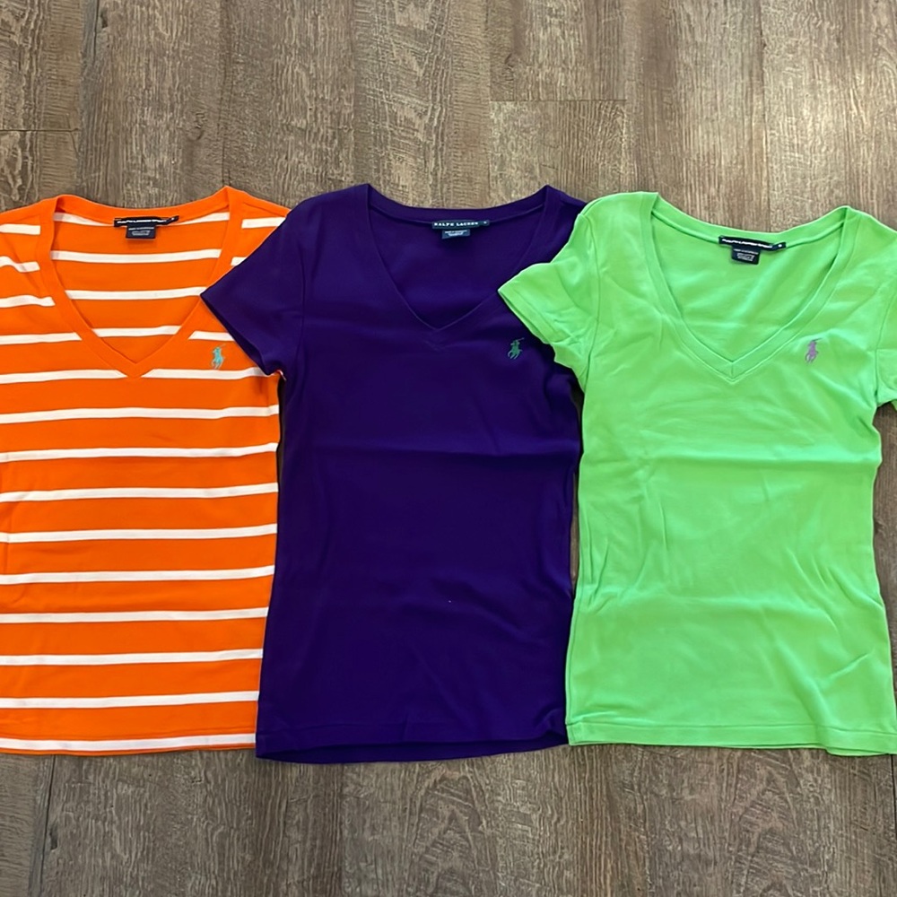 Women’s Ralph Lauren Sport V-Neck T-Shirts. All size small. In perfect condition
